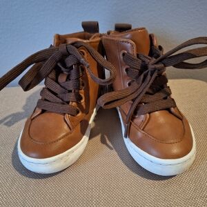 CAT&JACK Brown High-Top Kids Sneakers